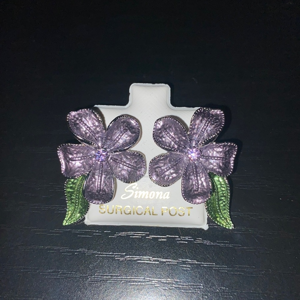 Simona Purple Flower Earrings